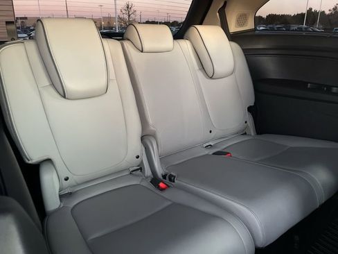 Certified 2024 Honda Odyssey Elite image 31