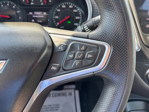 Used 2023 Chevrolet Malibu LS image 33