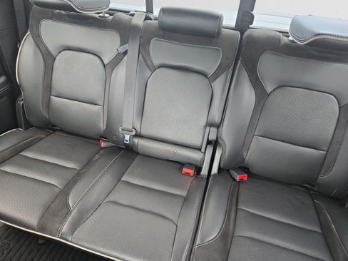 Used 2021 RAM 1500 Laramie w/ Sport Appearance Package AWD/4WD image 13