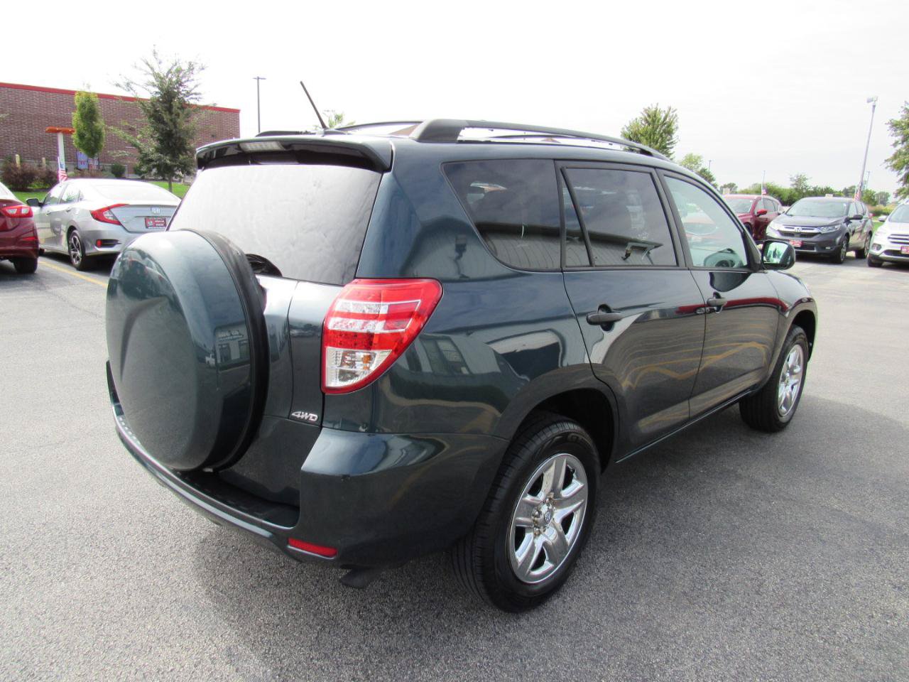 Used 2012 Toyota RAV4 4WD w/ Value Pkg image 6