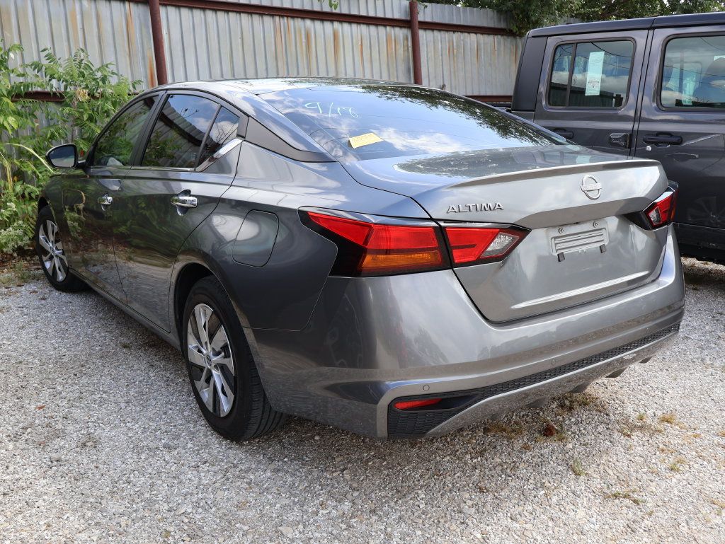 Used 2023 Nissan Altima 2.5 S FWD image 20
