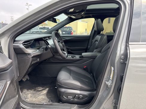 New 2026 Jeep Cherokee Overland image 19