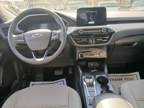 Used 2022 Ford Escape SE w/ Cold Weather Package AWD/4WD image 12