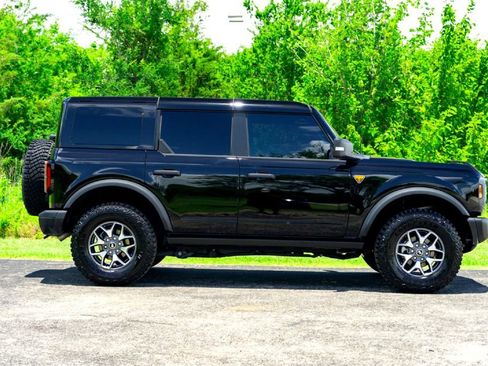 Used 2025 Ford Bronco Badlands AWD/4WD image 6