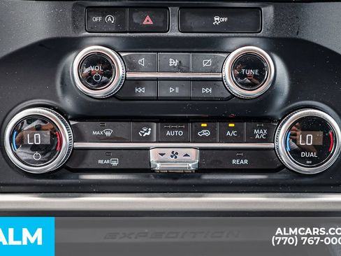 Used 2024 Ford Expedition Max XLT RWD image 40