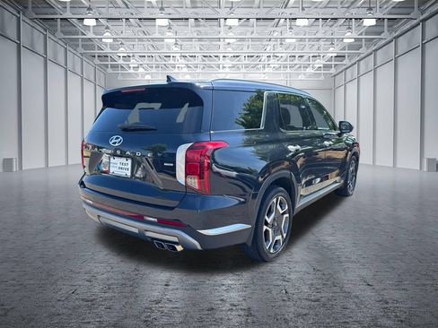 Used 2023 Hyundai Palisade SEL w/ Premium Package AWD/4WD image 7