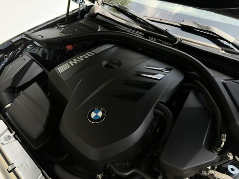 Used 2025 BMW 330i Sedan w/ M Sport Package RWD image 68