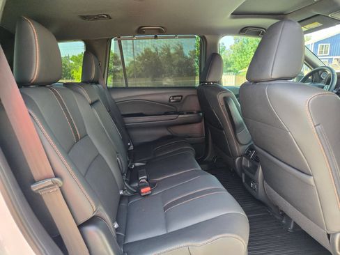 Used 2023 Honda Passport TrailSport image 26