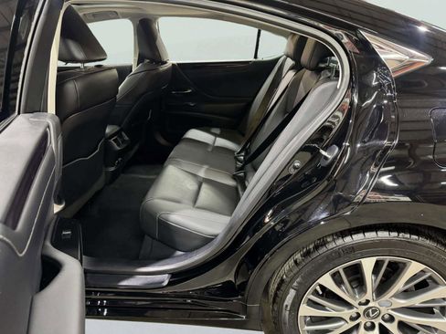 Used 2020 Lexus ES 350 w/ Premium Package FWD image 19