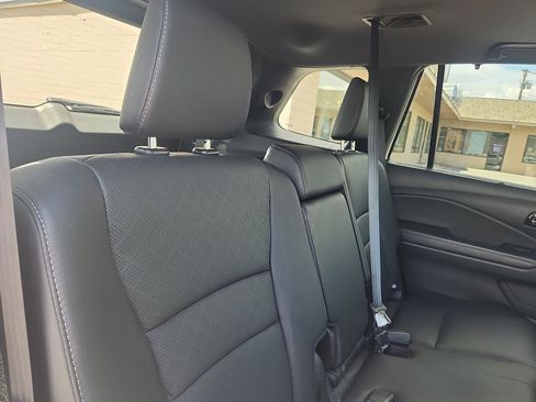 Used 2023 Honda Passport Elite image 30