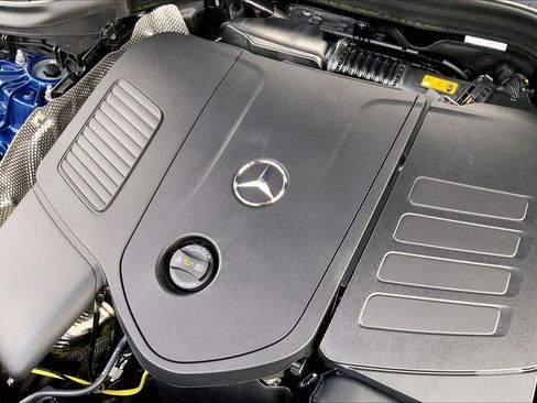 Used 2026 Mercedes-Benz GLC 300 4MATIC image 27