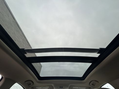 Used 2017 Buick Envision Premium w/ LPO, Hit The Road Package image 19