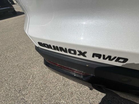 Used 2025 Chevrolet Equinox RS w/ Safety and Technology Package AWD/4WD image 30