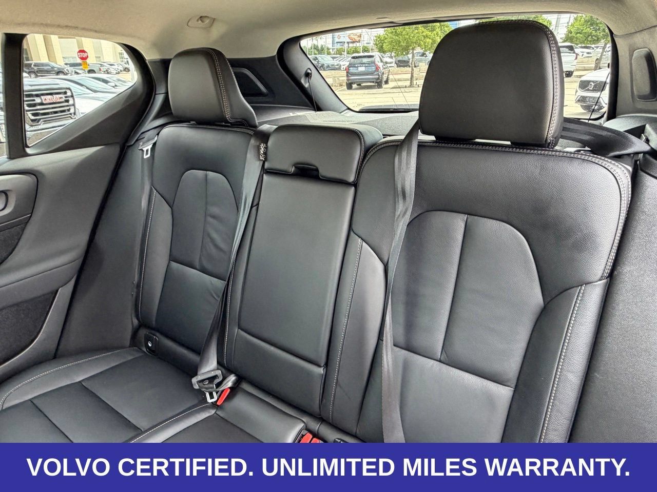 Certified 2024 Volvo XC40 B5 Plus w/ Protection Package Premier AWD/4WD image 35
