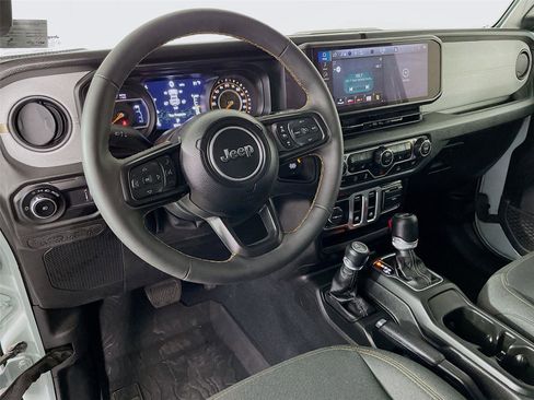 Used 2024 Jeep Wrangler Sport S image 25