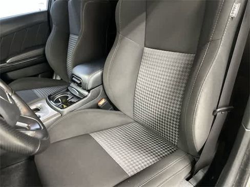 Used 2023 Dodge Charger R/T w/ Blacktop Package image 10