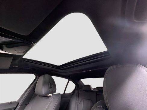 New 2026 BMW 330i Sedan w/ Premium Package RWD image 21