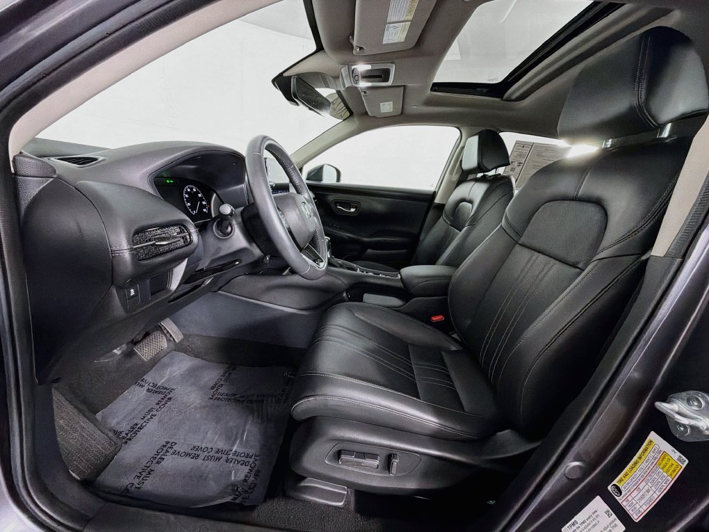 Used 2024 Honda HR-V EX-L image 12