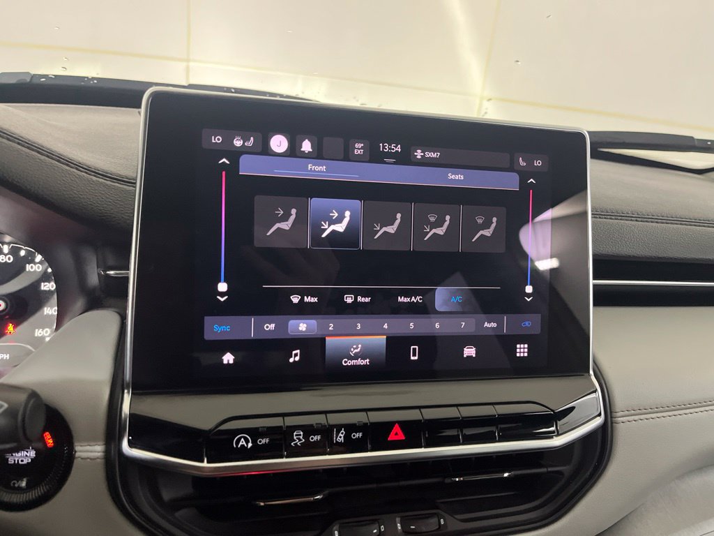 Used 2022 Jeep Compass Limited AWD/4WD image 68