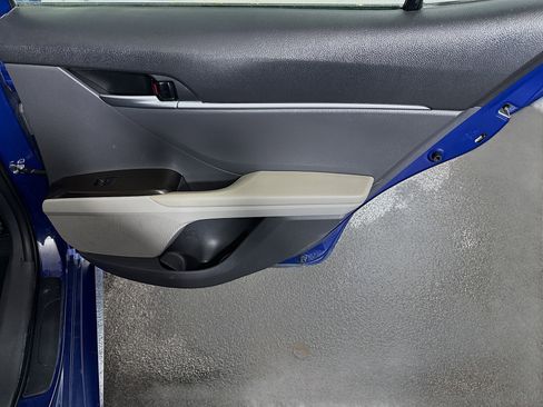 Used 2023 Toyota Camry LE image 27