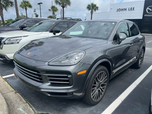 Used 2019 Porsche Cayenne AWD/4WD image 1