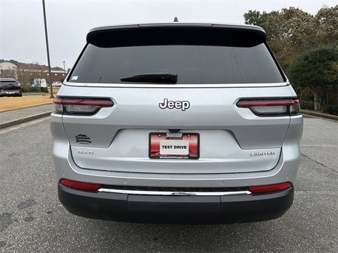 New 2025 Jeep Grand Cherokee L Limited image 6