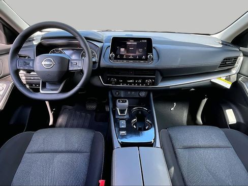 New 2026 Nissan Rogue SV FWD image 5