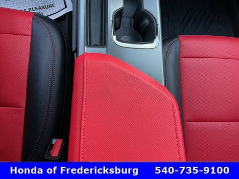 Used 2025 Chevrolet Equinox EV RS AWD/4WD image 39
