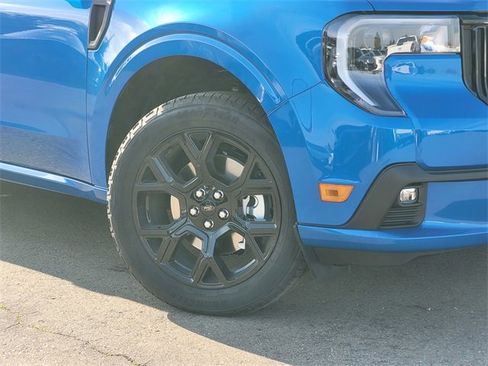 New 2025 Ford Maverick Lobo image 2