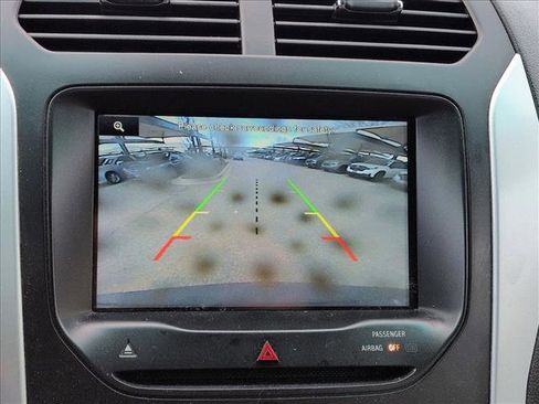 Used 2015 Ford Explorer XLT w/ Equipment Group 202A image 12