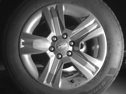 Used 2018 Chevrolet Silverado 1500 Custom w/ Custom Value Package image 9