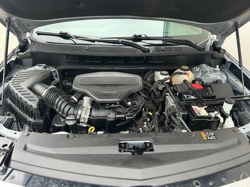 Used 2023 Cadillac XT6 Premium Luxury FWD image 8