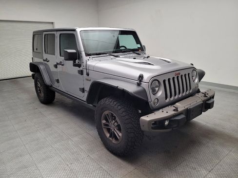 Used 2016 Jeep Wrangler Unlimited Sahara AWD/4WD image 13