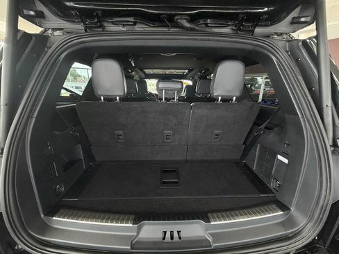 Used 2024 Lincoln Navigator Reserve AWD/4WD image 21