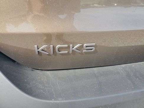 New 2026 Nissan Kicks SV w/ SV Premium Package image 9
