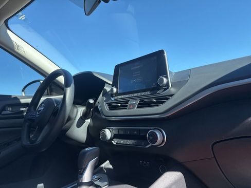 Certified 2025 Nissan Altima 2.5 S image 27