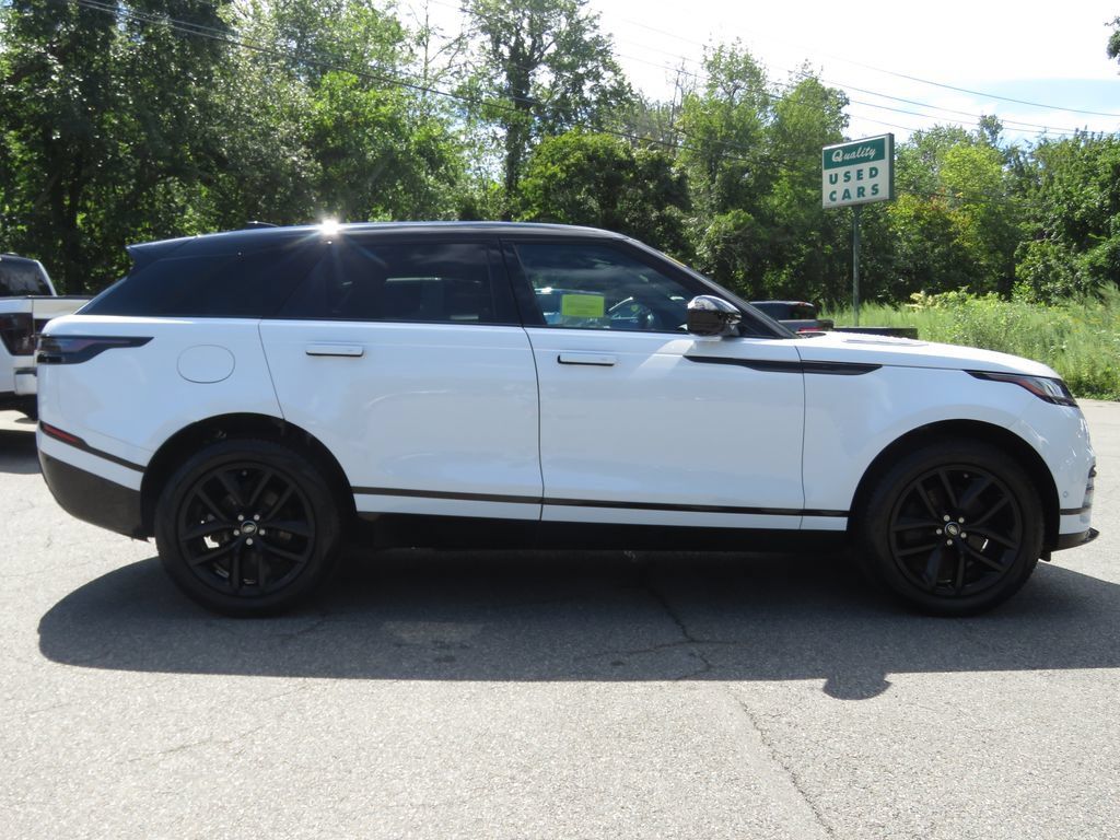 Used 2024 Land Rover Range Rover Velar Dynamic SE AWD/4WD image 4