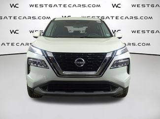 Used 2023 Nissan Rogue SV video 2