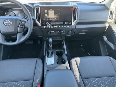 New 2025 Nissan Frontier SV w/ SV Convenience Package image 12