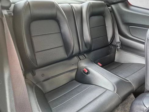Used 2017 Ford Mustang Premium RWD image 18