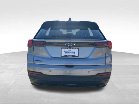 New 2027 Chevrolet Bolt LT w/ Comfort Package FWD image 42