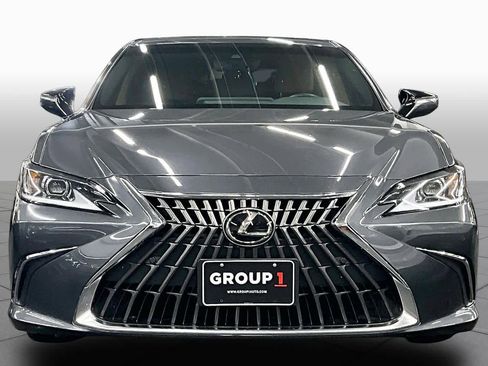 Used 2023 Lexus ES 300h w/ Premium Package FWD image 4