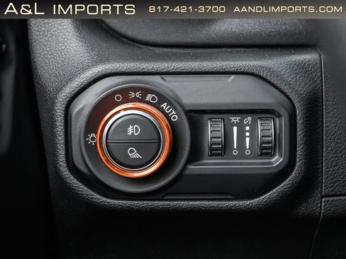 Used 2021 Jeep Gladiator Mojave image 46
