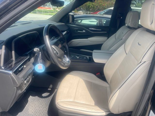 Used 2022 Cadillac Escalade ESV Sport RWD image 6
