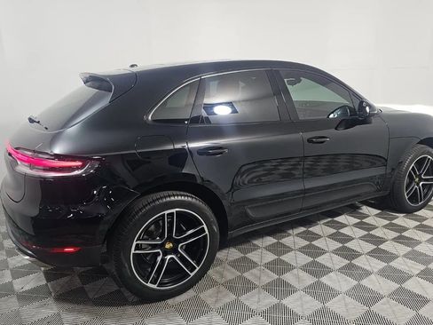 Used 2021 Porsche Macan image 2
