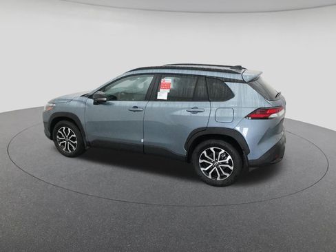 New 2026 Toyota Corolla Cross SE image 4