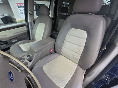 Used 2003 Ford Explorer Eddie Bauer RWD image 19