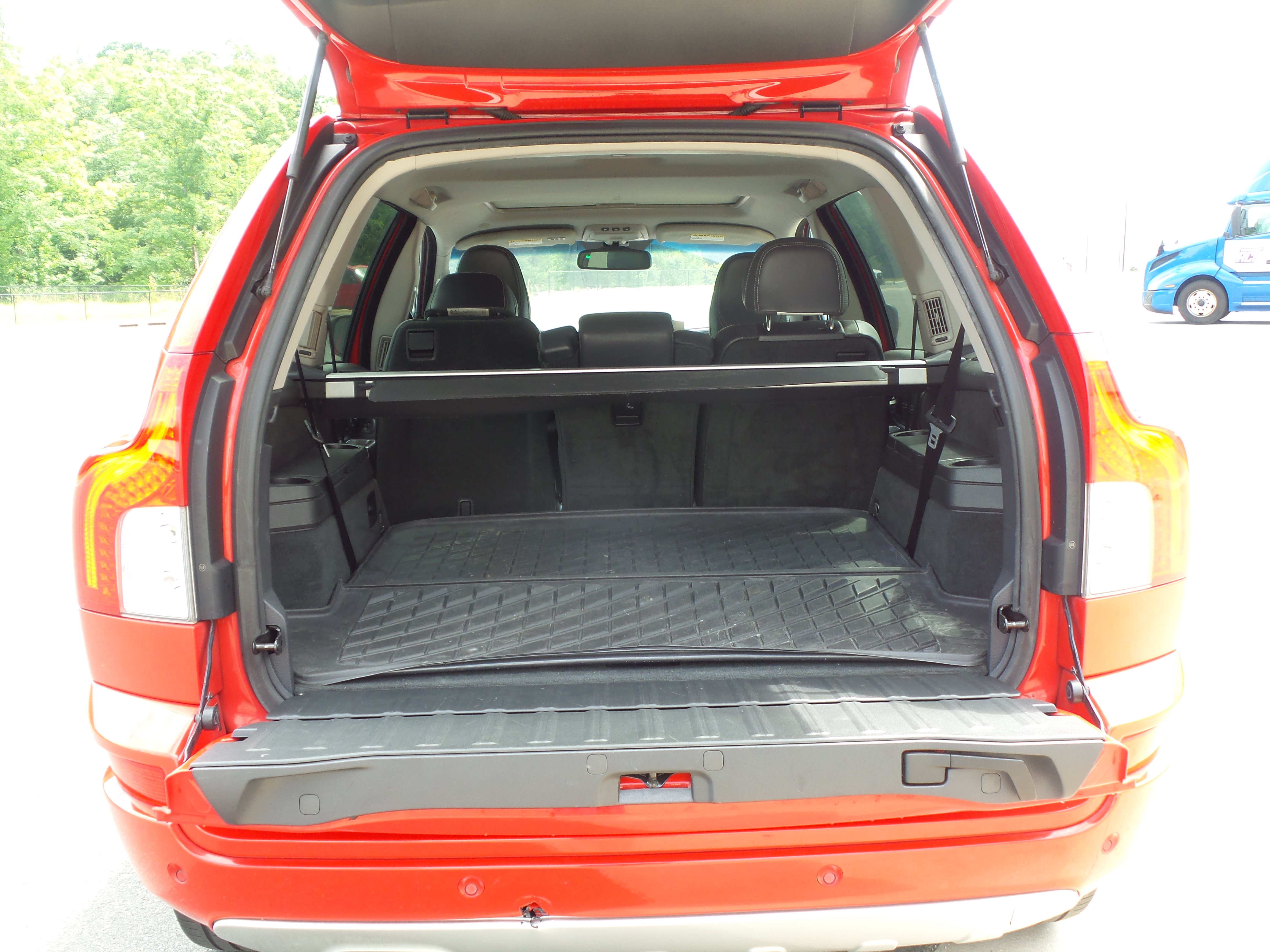 Used 2013 Volvo XC90 3.2 R-Design AWD/4WD image 34