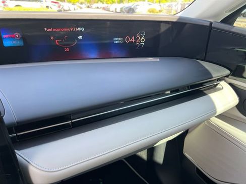 New 2026 Lincoln Nautilus Premier w/ Equipment Group 102A image 29