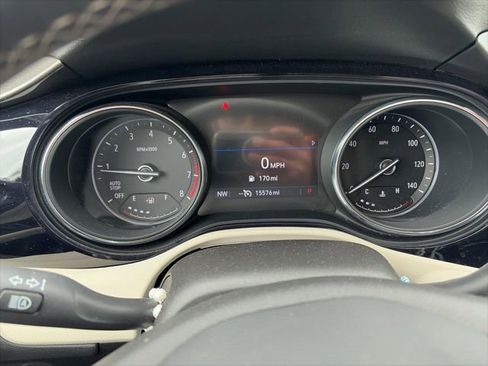 Used 2023 Buick Encore GX Preferred FWD image 7